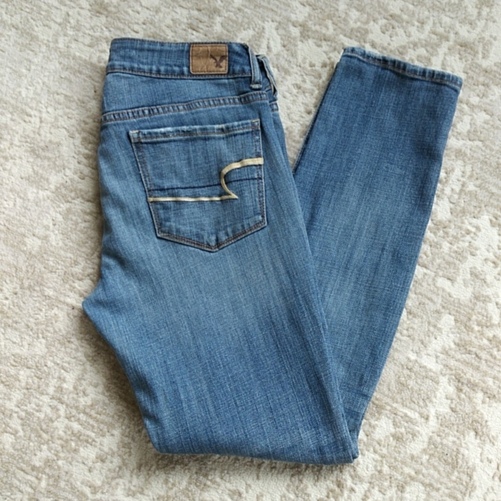 AEO Skinny Stretch Distressed Whiskering Jeans 6S Blue